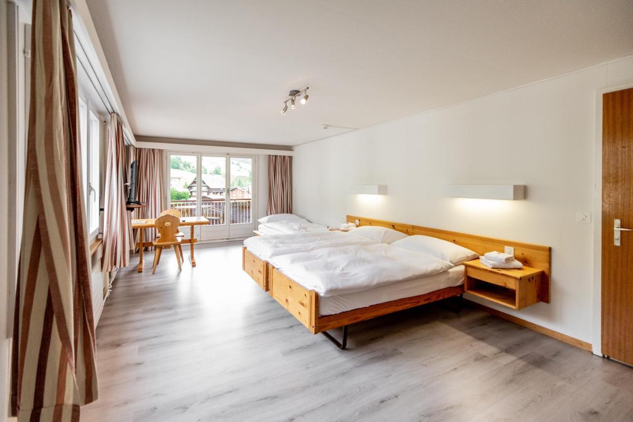 Oberiberg Roggenstock Lodge מראה חיצוני תמונה