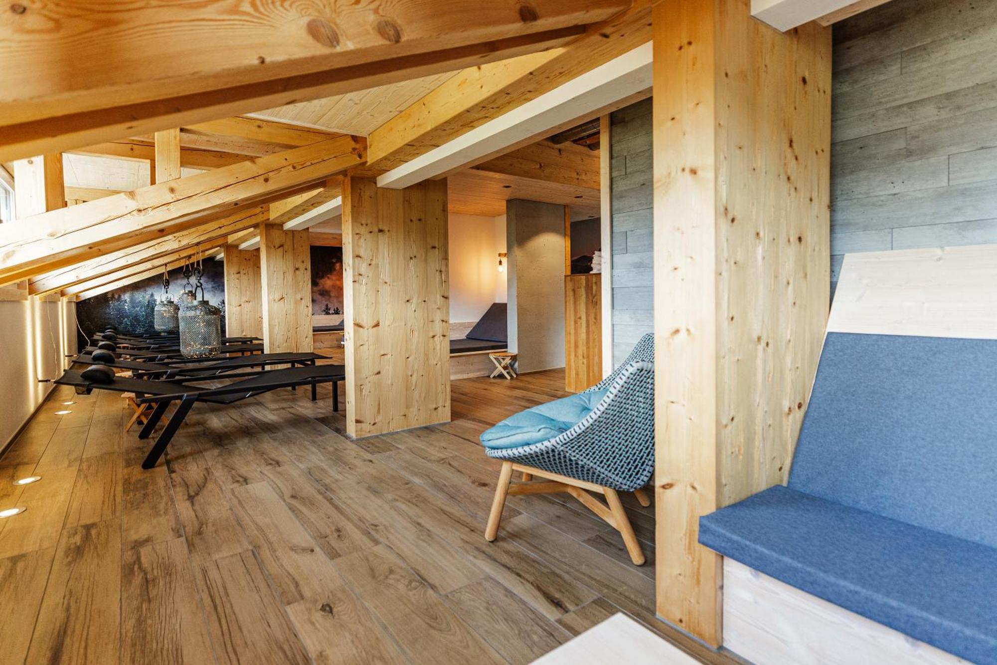 Oberiberg Roggenstock Lodge מראה חיצוני תמונה