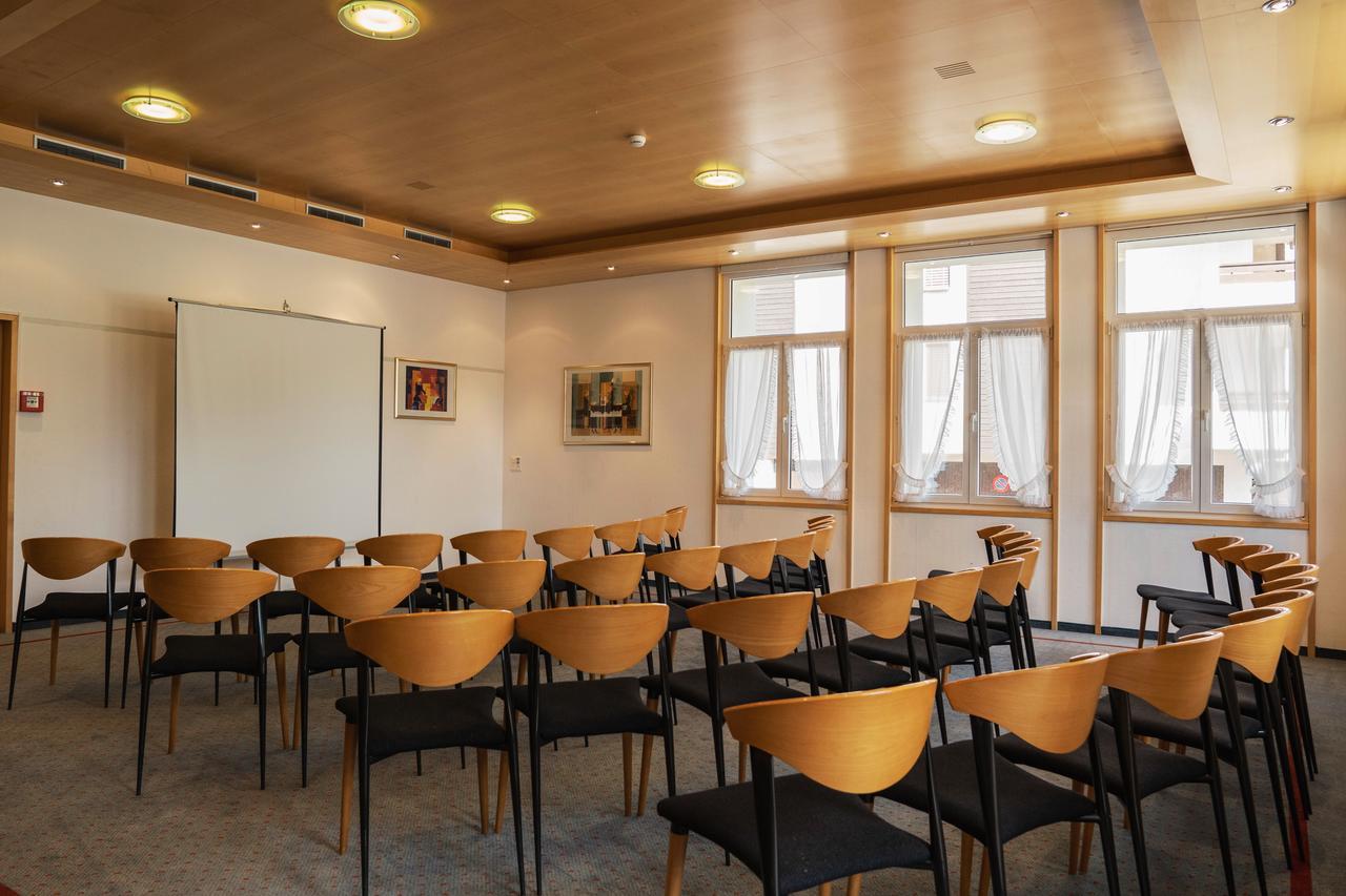 Oberiberg Roggenstock Lodge מראה חיצוני תמונה